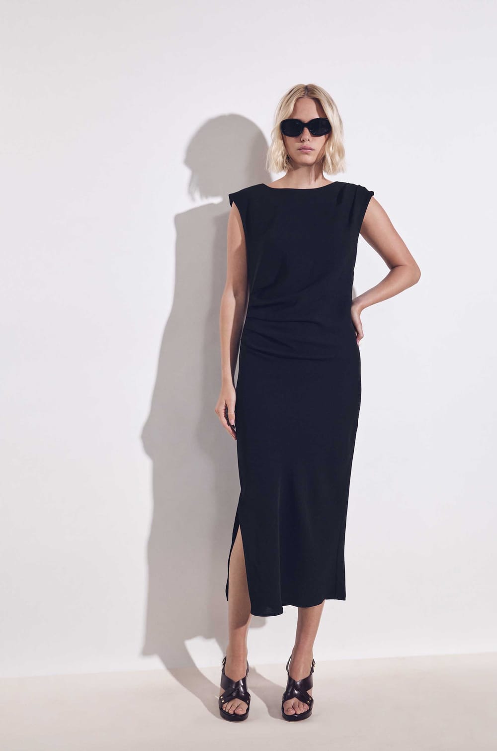 BIANCA straight dress with slit;${refinementColor}