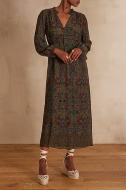 Robe LORETTE;${refinementColor}