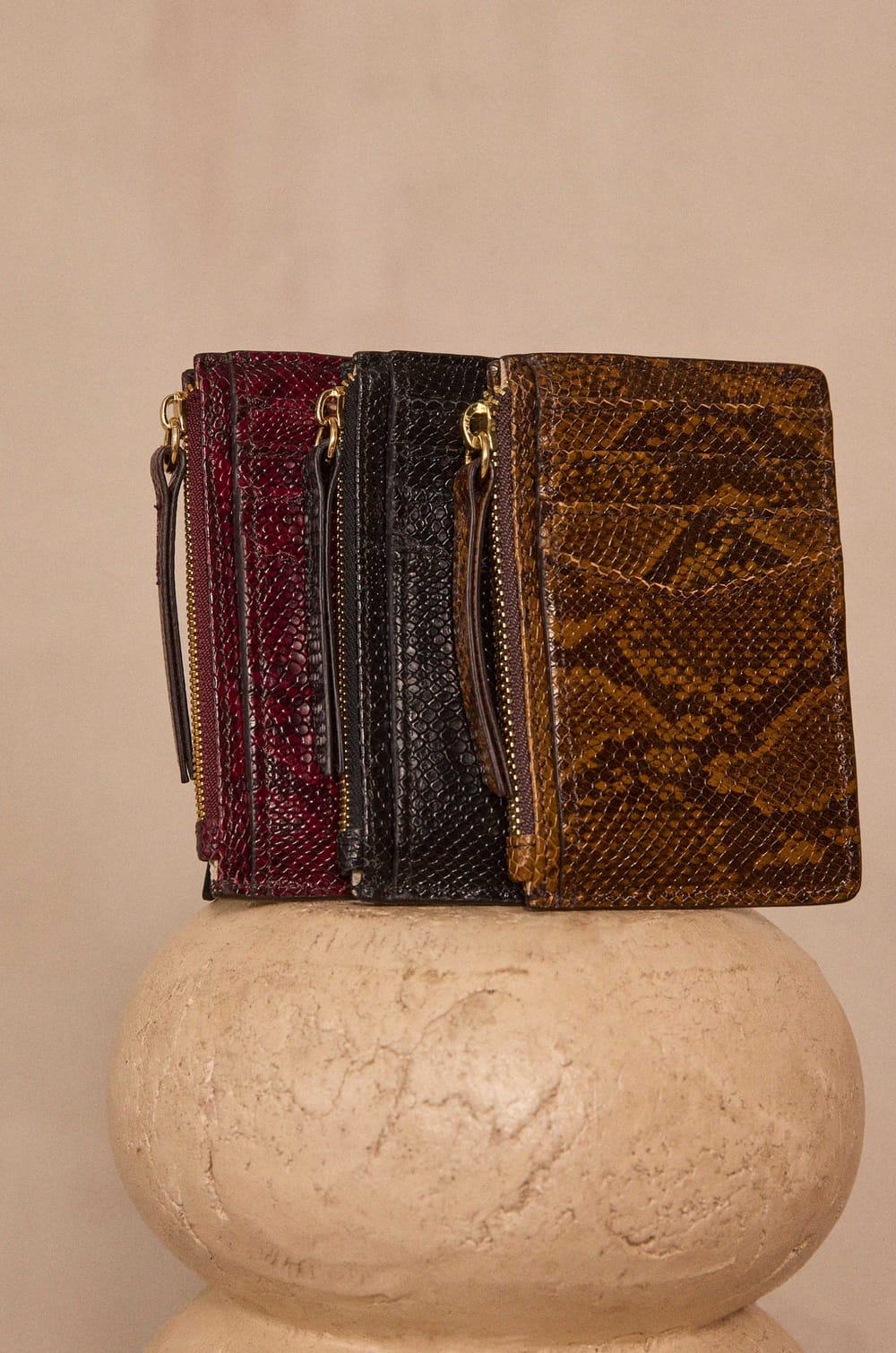Python effect leather card holder VALENTIN;${refinementColor}