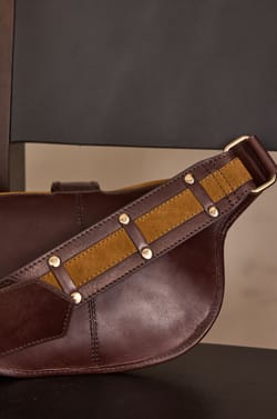 LEONARD leather belt bag;${refinementColor}