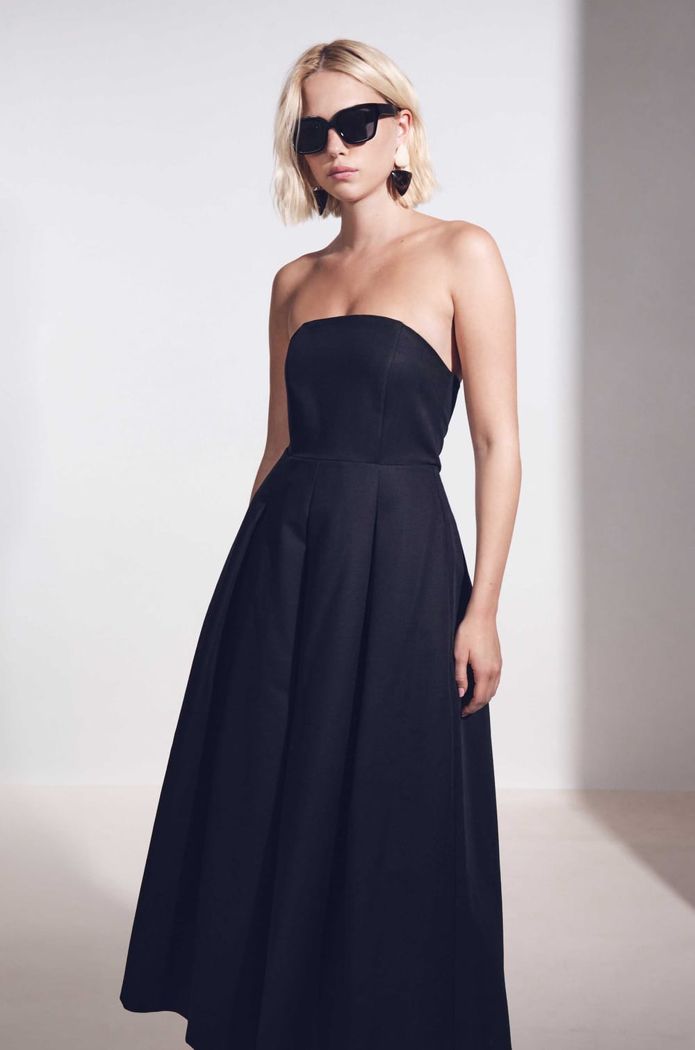 BETTY strapless dress;${refinementColor}