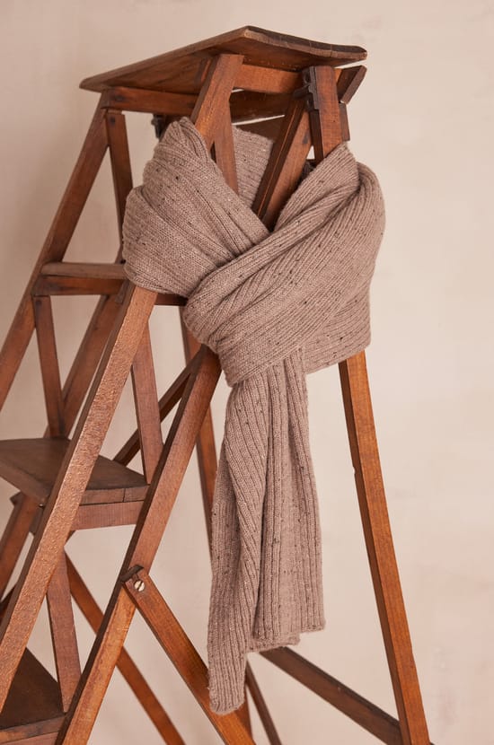 TIM ribbed wool scarf;${refinementColor}