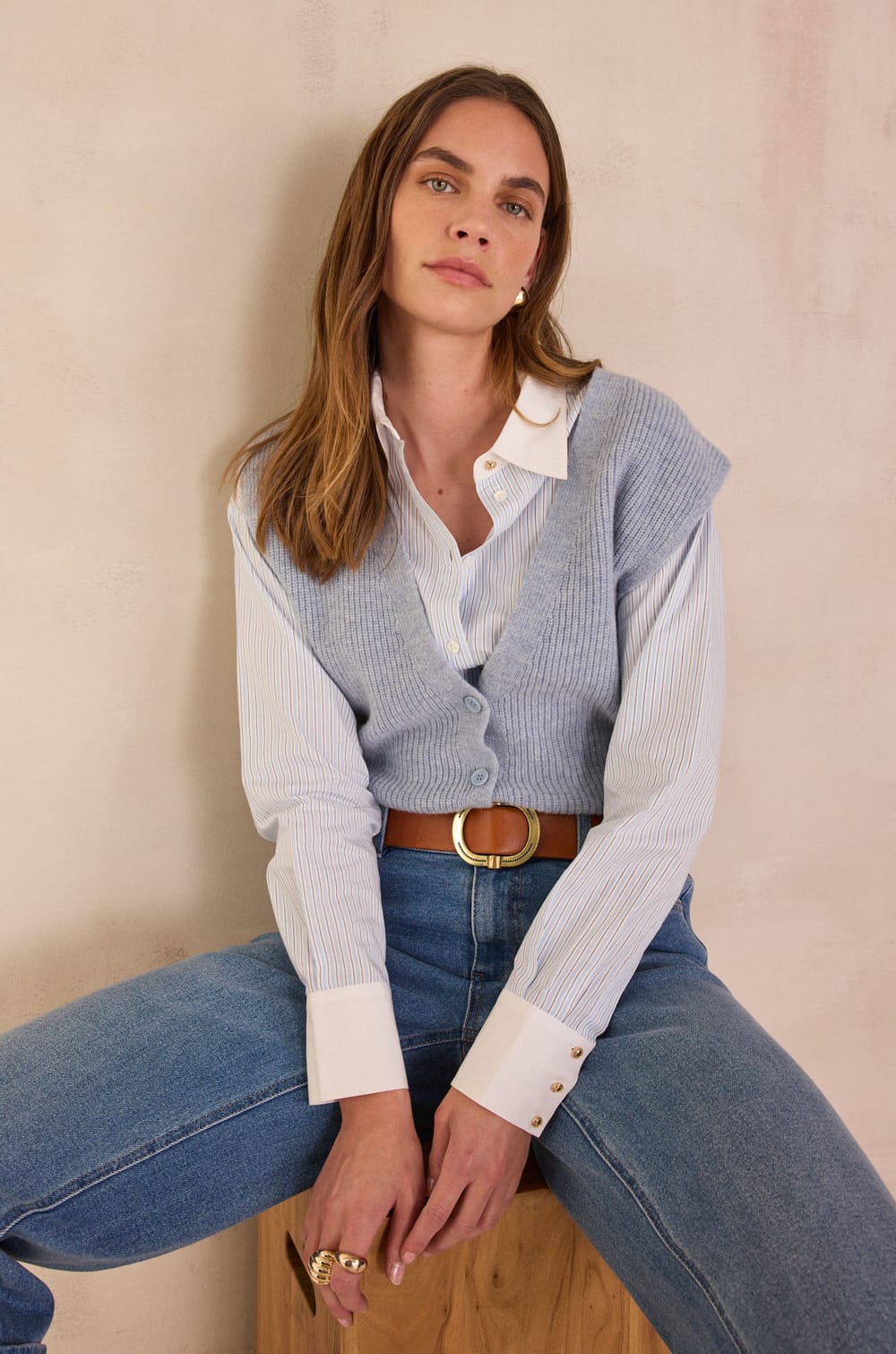 Sleeveless cardigan in 100% wool PARATY;${refinementColor}