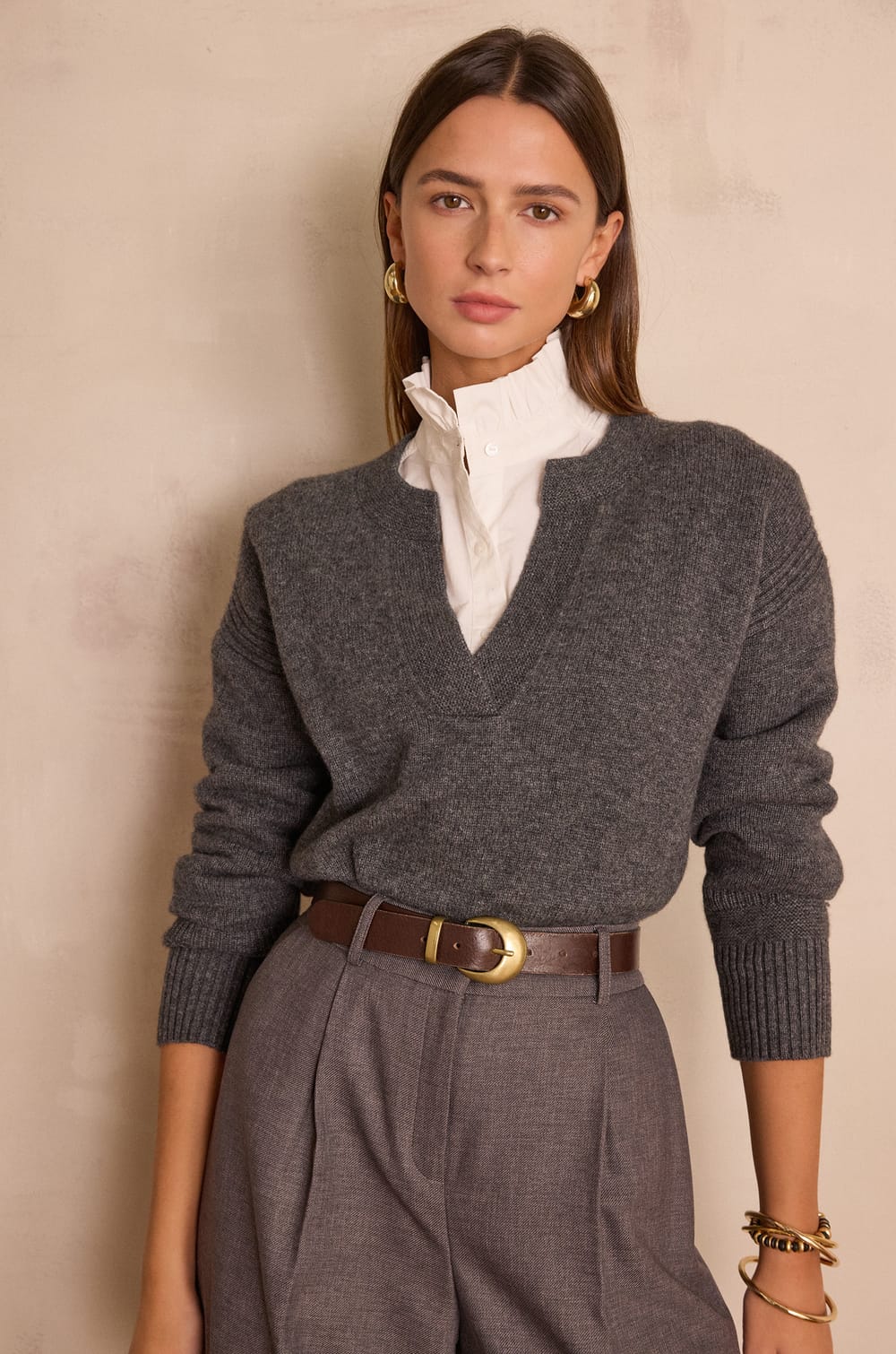 BALTHAZAR V-neck jumper in wool;${refinementColor}