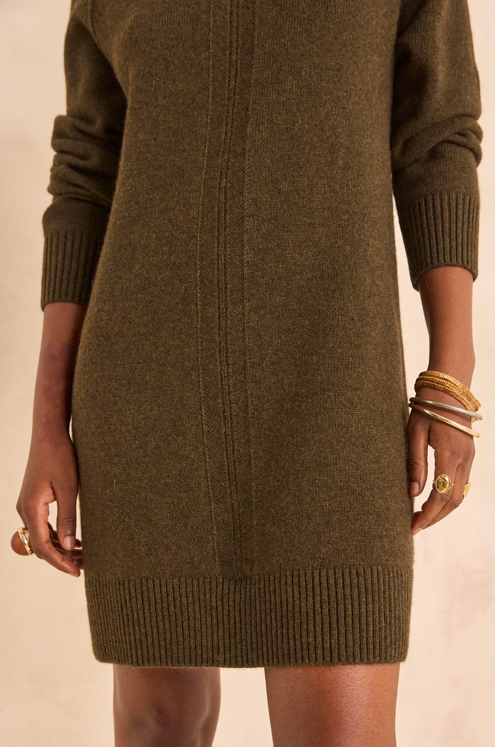 Perfect straight knit mixed wool dress;${refinementColor}