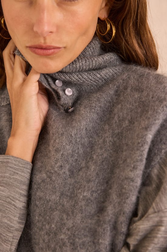 Sleeveless dense-knit wool sweater AGNES;${refinementColor}