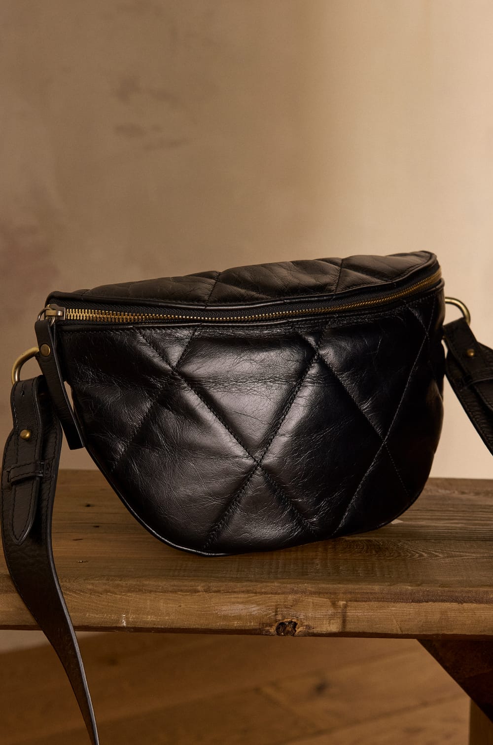 Sac banane GABY en cuir;${refinementColor}