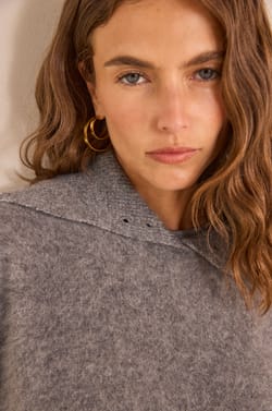 Sleeveless dense-knit wool sweater AGNES;${refinementColor}