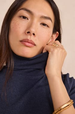 FERGUIE turtleneck T-shirt;${refinementColor}