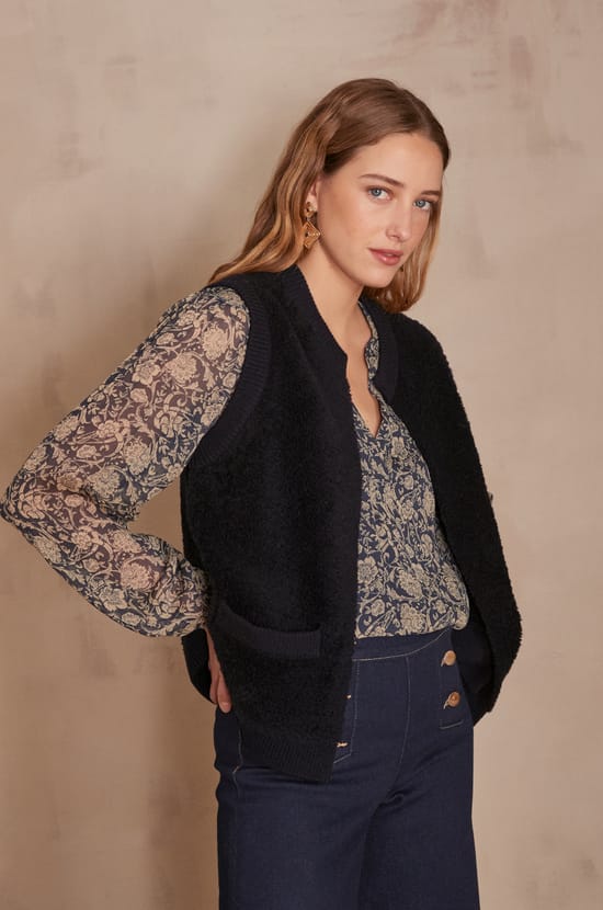 CLARENCE sleeveless wool jacket PhotoZ | 1-2-3