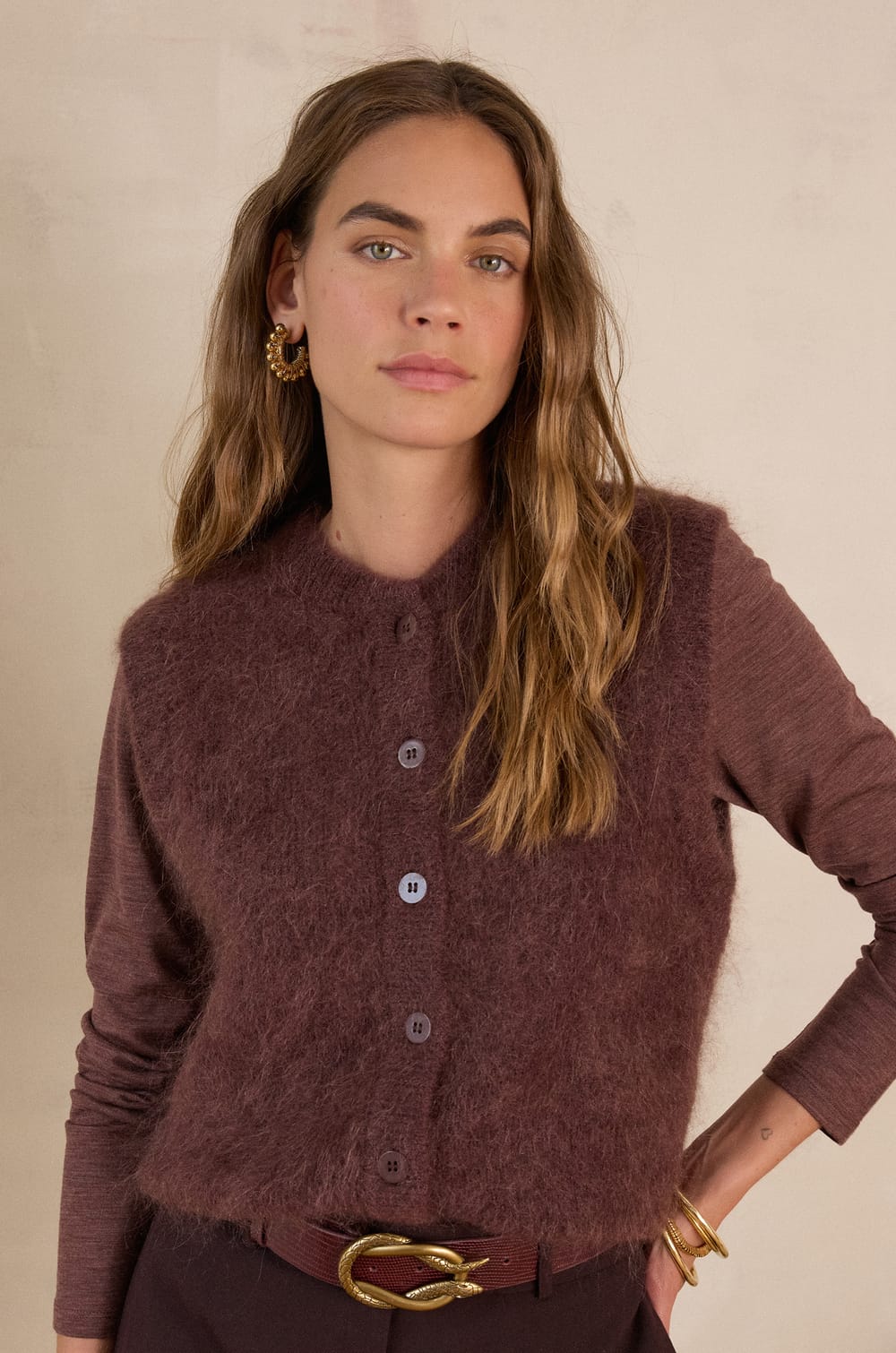 LOULOU sleeveless cardigan in mohair;${refinementColor}