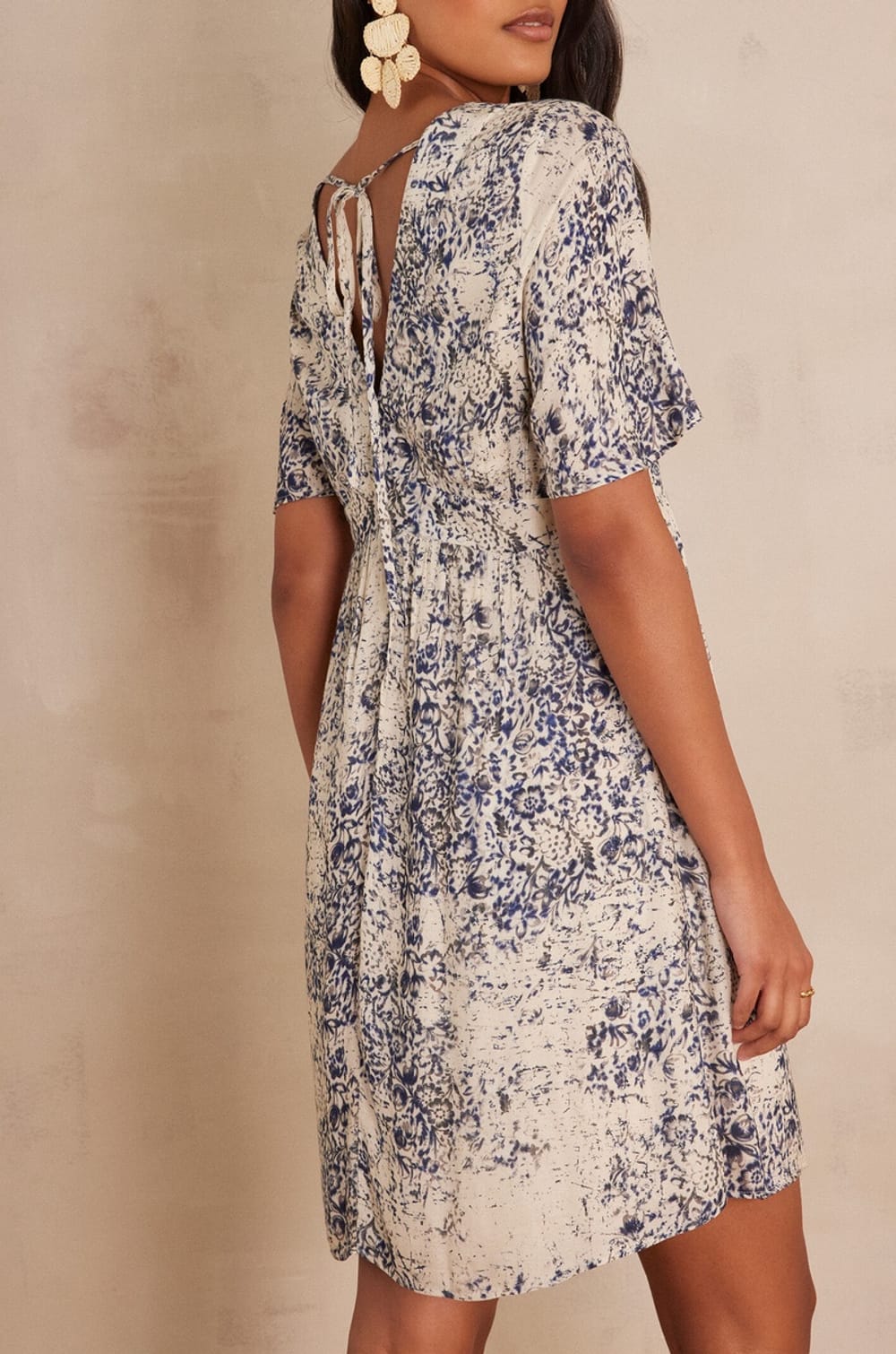 Robe courte ROSALIA;${refinementColor}