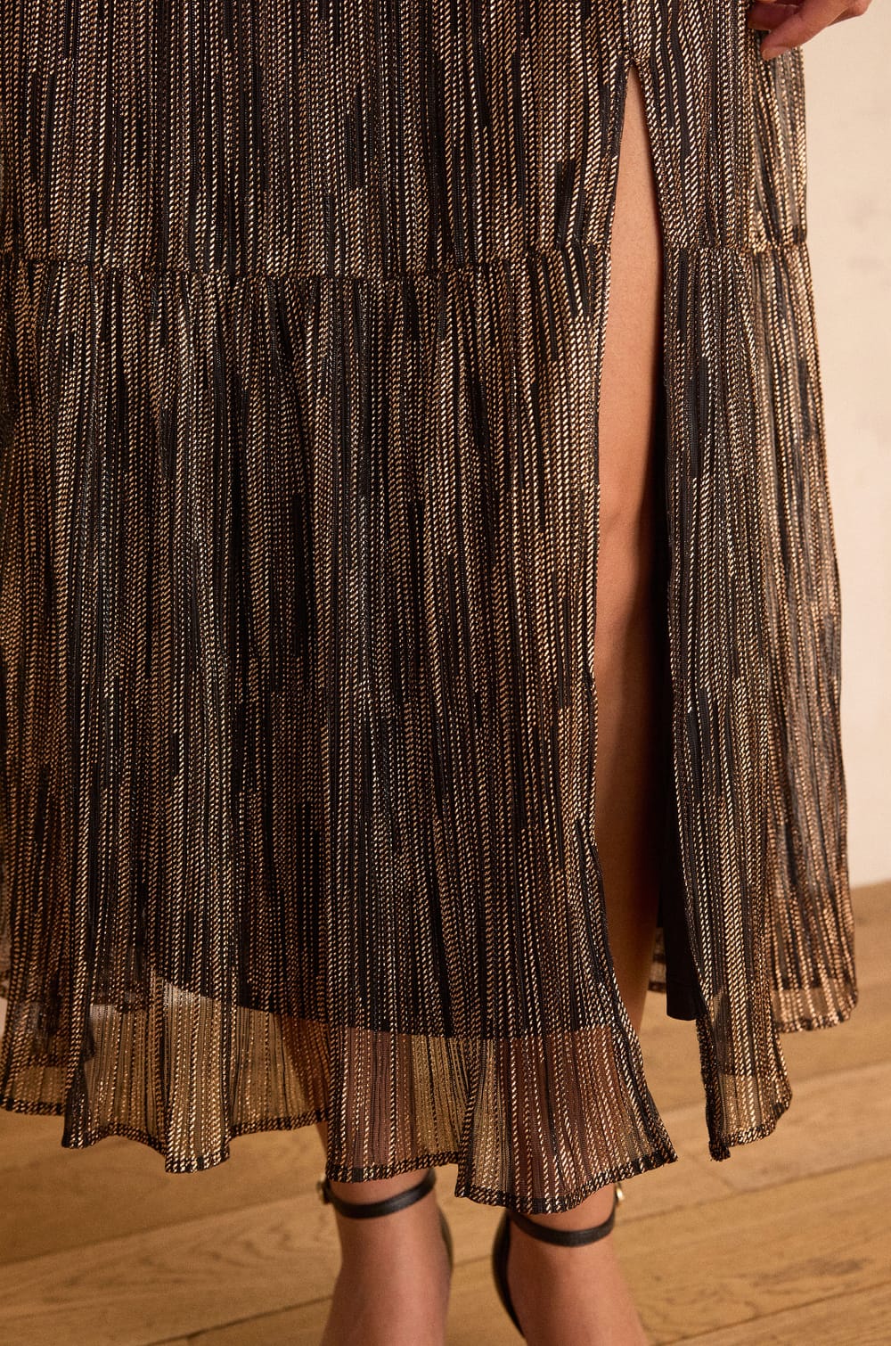 REVEUSE long iridescent Dress;${refinementColor}