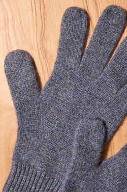 Cashmere gloves GLOVE;${refinementColor}