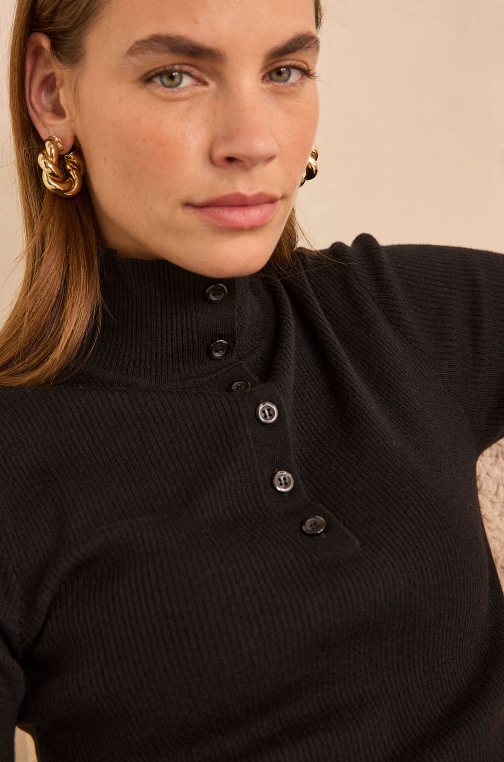 ASHLEY long sleeve blended wool sweater;${refinementColor}