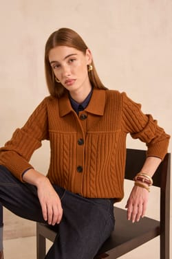 ARTUS long-sleeved wool vest;${refinementColor}