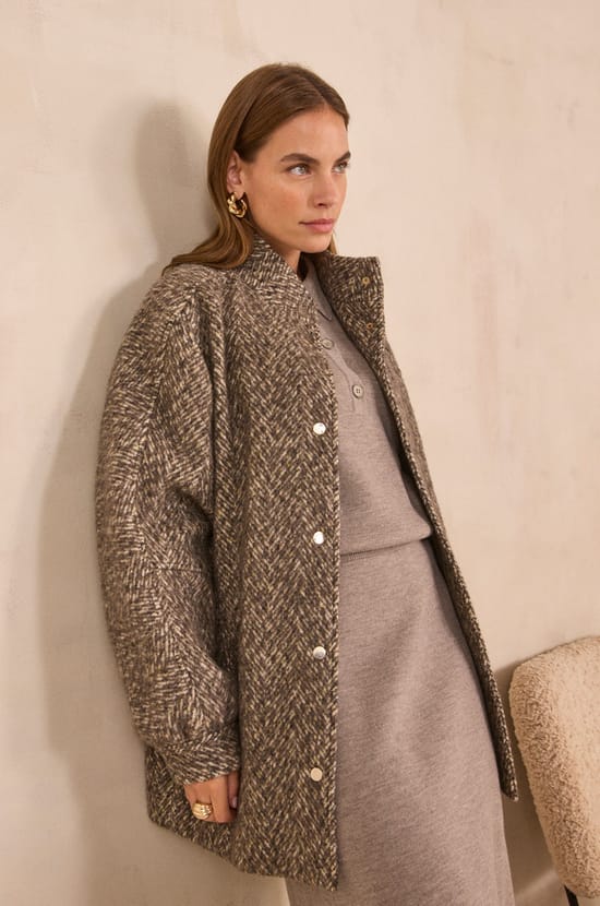Silk and wool blend coat DAMIEN;${refinementColor}