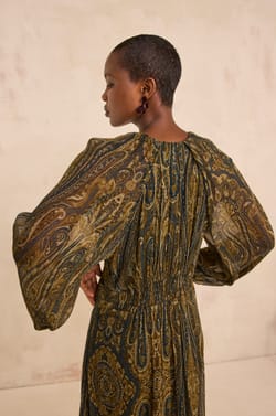 Robe fluide vert sapin en viscose PEPITE;${refinementColor}
