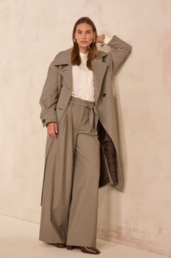 Wide beige pants in LILY;${refinementColor}
