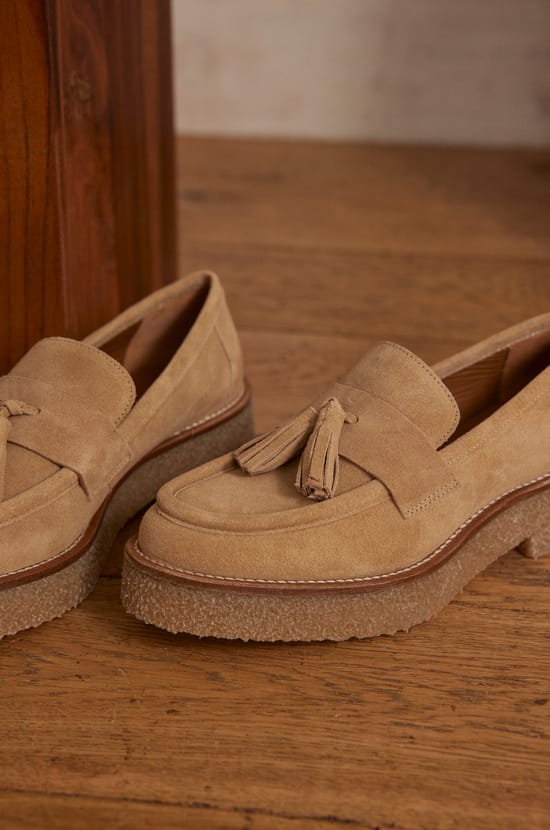 VICTOR Loafers;${refinementColor}