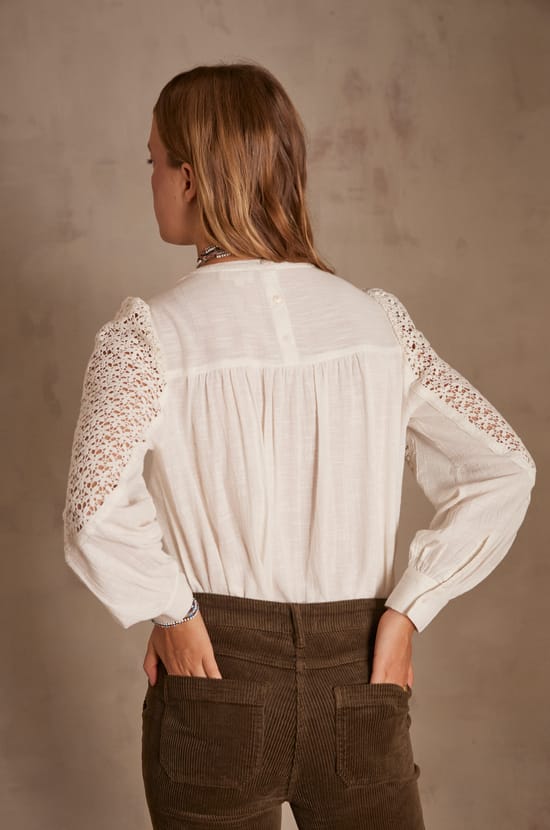 BENJAMINE blouse PhotoZ | 1-2-3