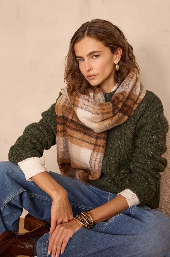 TRISTAN scarf;${refinementColor}