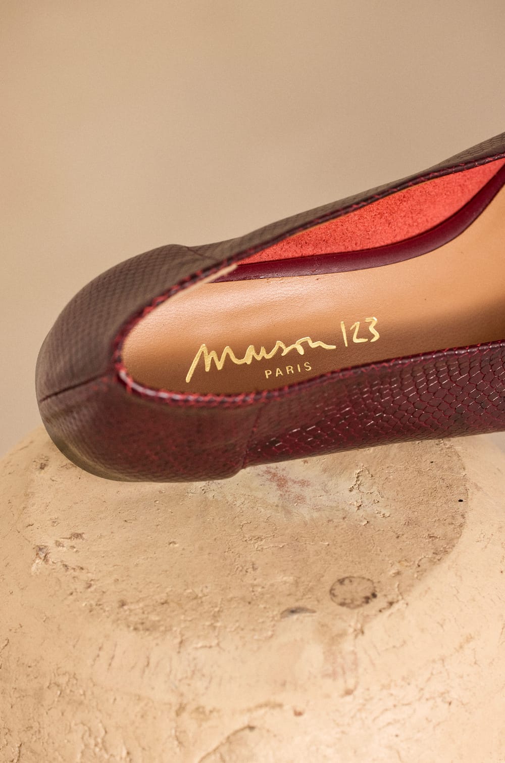 Ballerines plates en cuir MONA;${refinementColor}