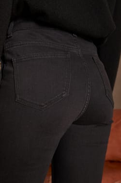 Jean flare NINON;${refinementColor}