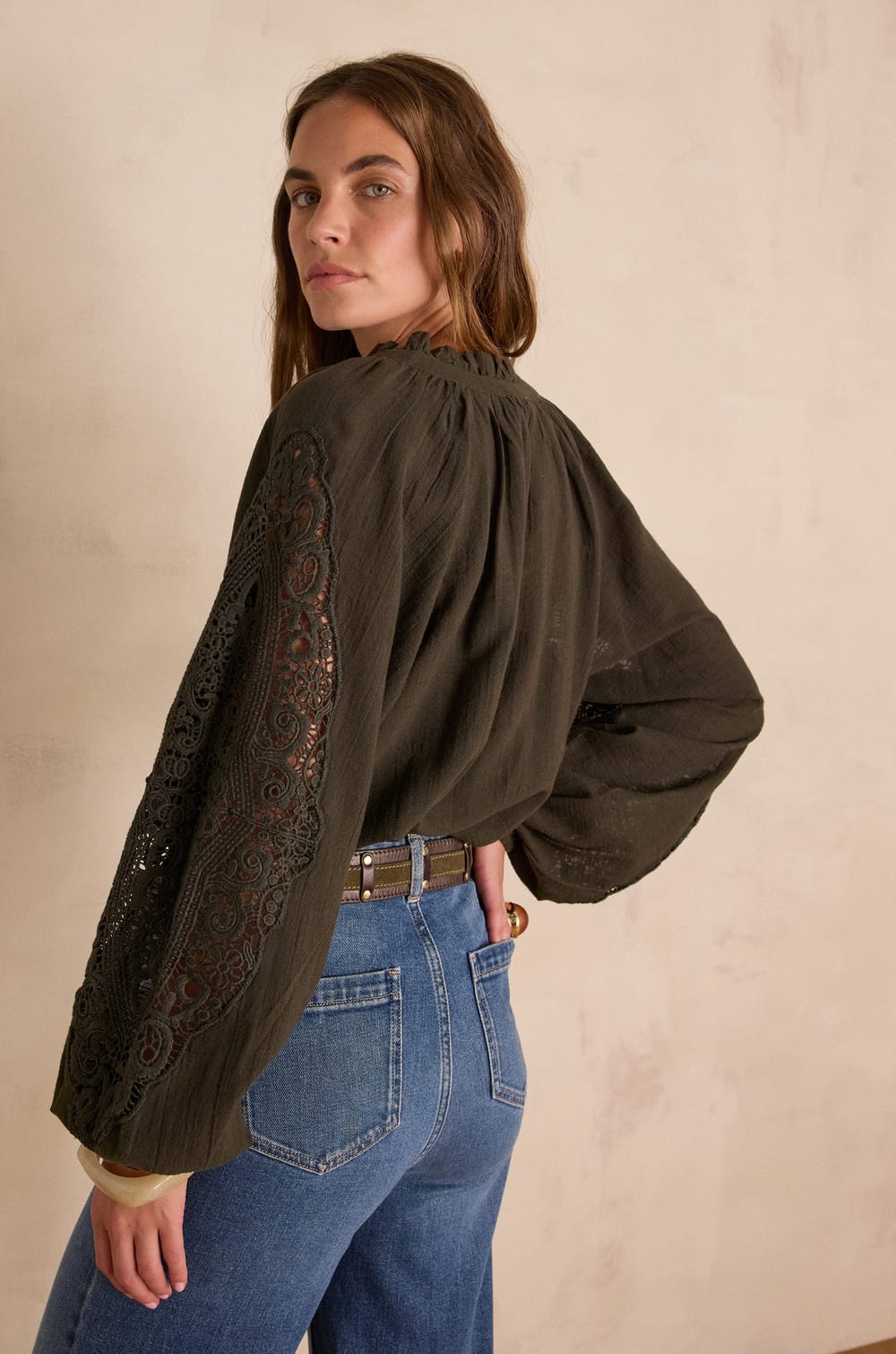 SIMONE embroidered blouse in 100% cotton;${refinementColor}