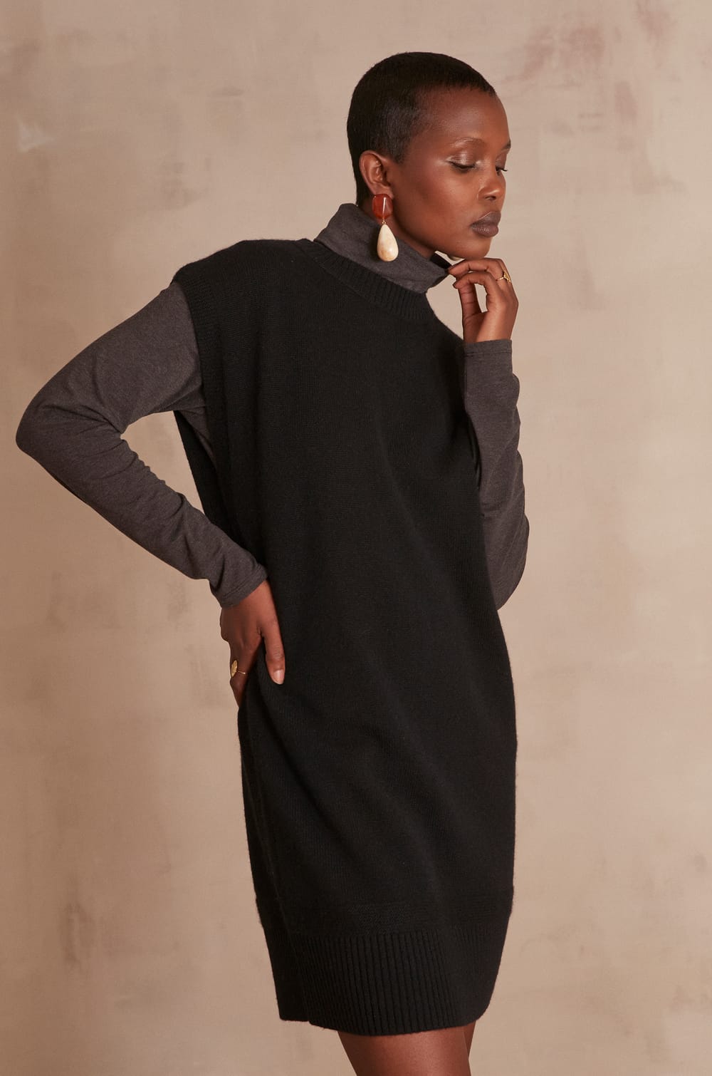 Kleid aus Wolle MARION;${refinementColor}