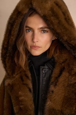 DAYANA Cape Coat;${refinementColor}