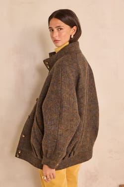 Khaki coat made of wool and silk blend CAMILLE;${refinementColor}