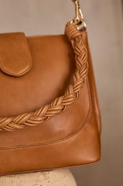 100% leather MARCEL bag;${refinementColor}