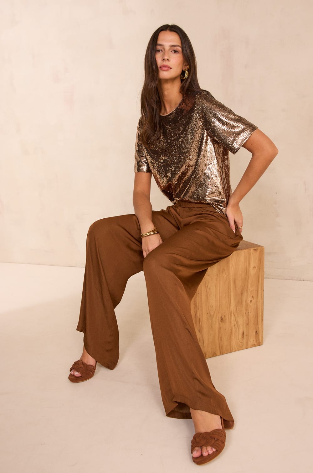 TARA short-sleeve sequin T-shirt;${refinementColor}