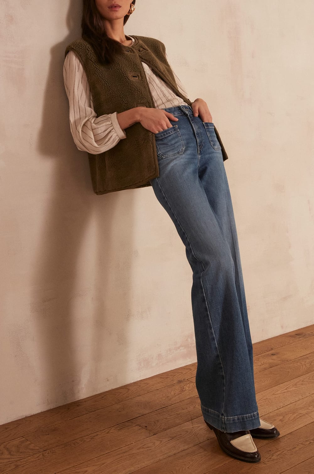 SABRINA sleeveless jacket;${refinementColor}