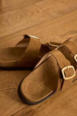 Mules  MATEO;${refinementColor}