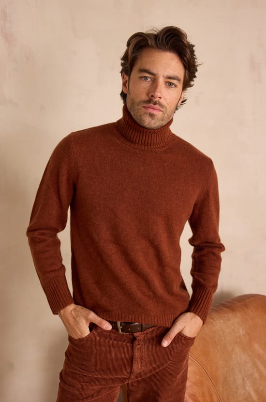 Unisex SWAN(N) turtleneck jumper in 100% cashmere - 4 ply;${refinementColor}