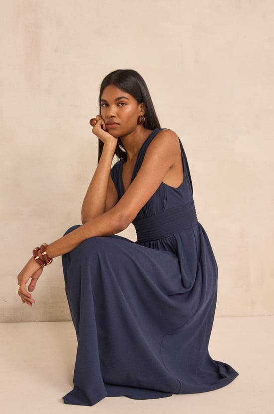 BECCA straight dress;${refinementColor}