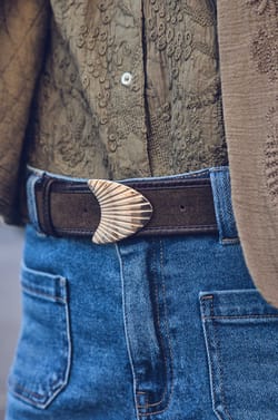 LEONARD leather belt;${refinementColor}