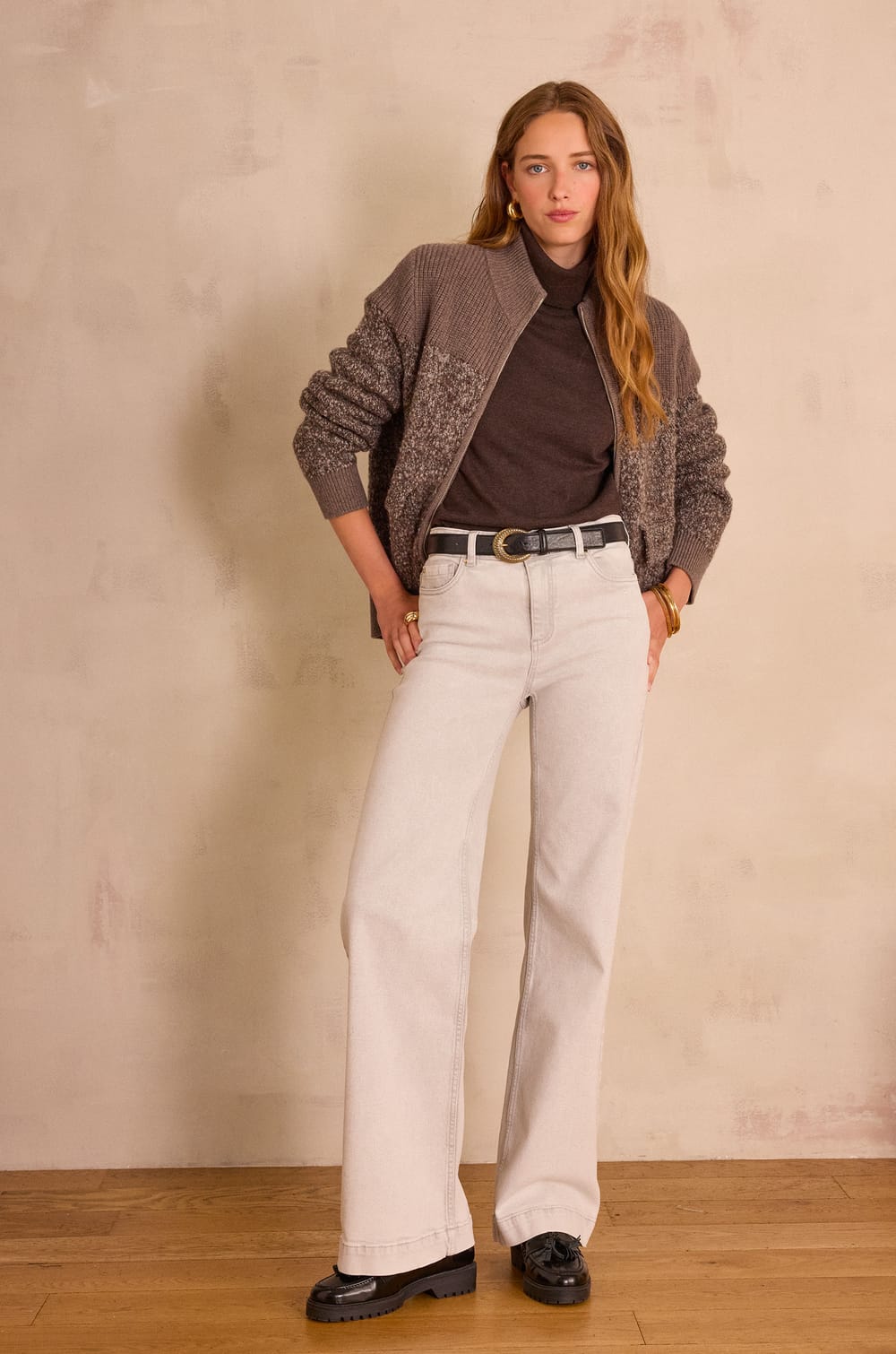 LISA wide-leg jeans in denim;${refinementColor}