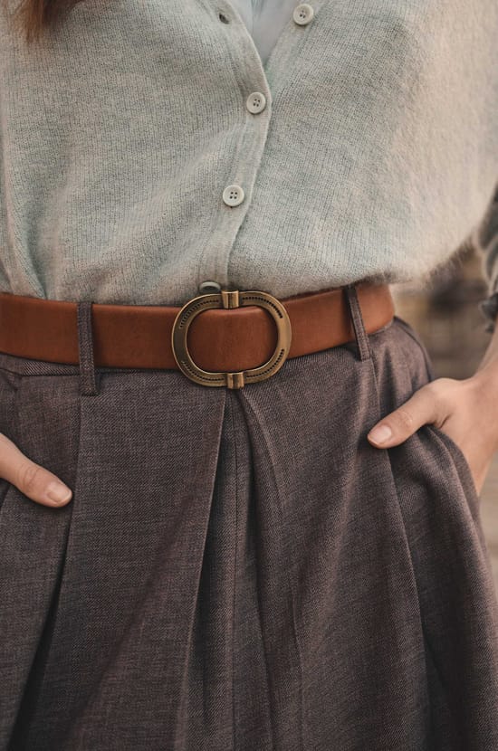 ELISE leather belt;${refinementColor}
