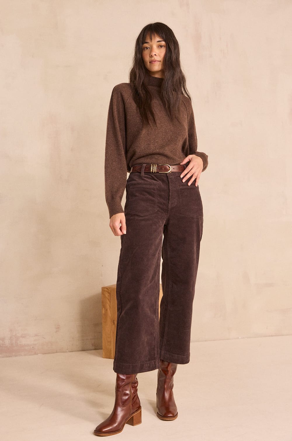 Pantalon en velours marron fonc&eacute; ROMA;${refinementColor}