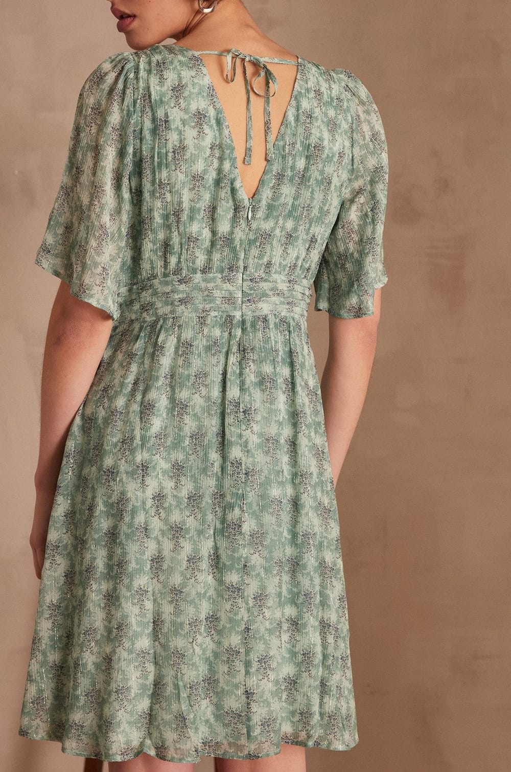 Robe courte NOURA;${refinementColor}