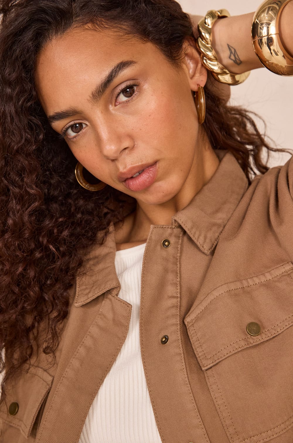 Short-sleeved cotton jacket VITA;${refinementColor}