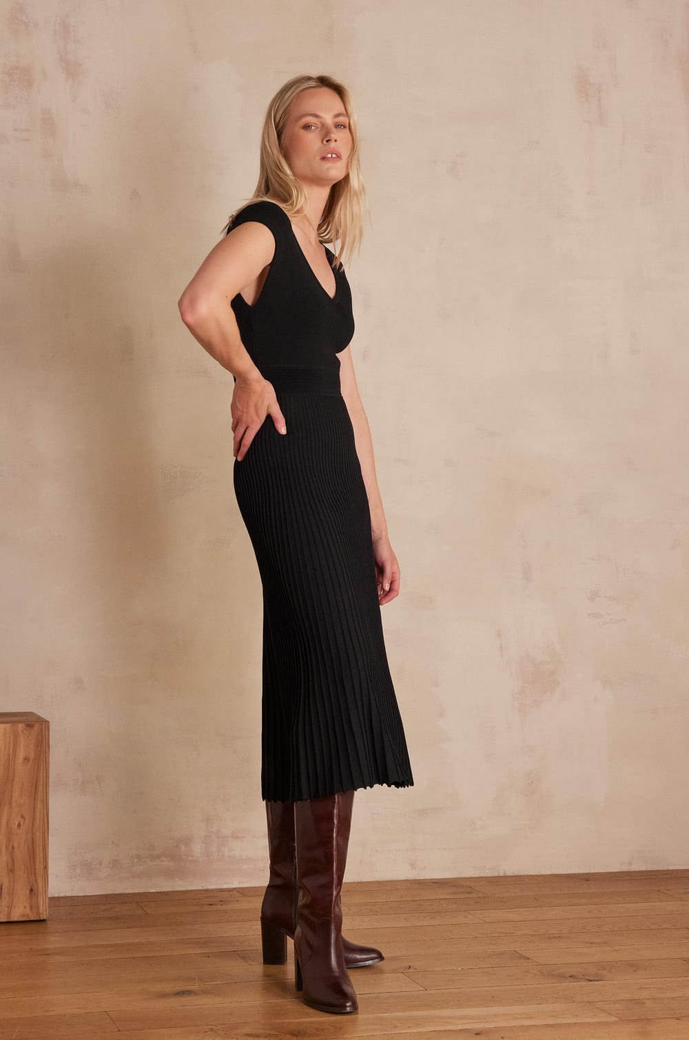 Robe RIVIA en maille;${refinementColor}