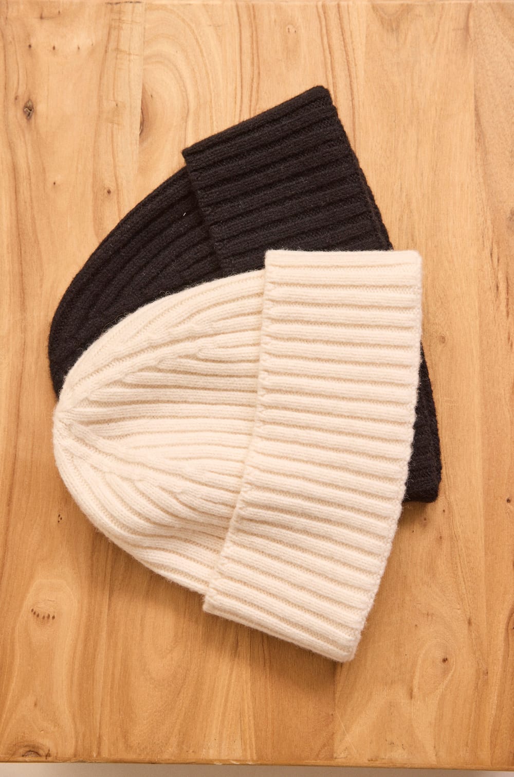 Cream wool beanie GREG;${refinementColor}