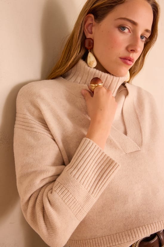V-Ausschnitt-Pullover BALTHAZAR aus Wolle;${refinementColor}