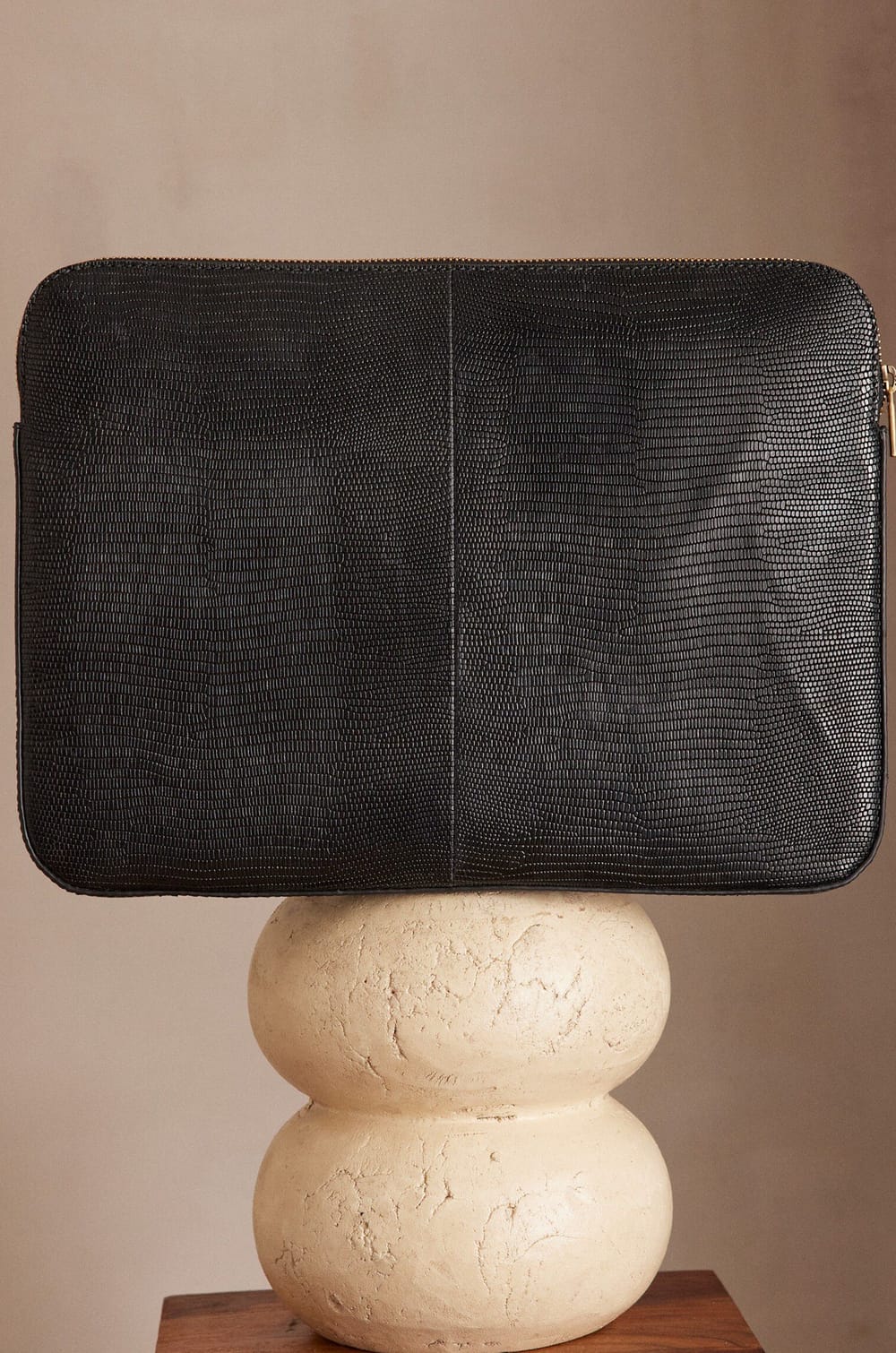 Pochette ordinateur LEON en cuir;${refinementColor}