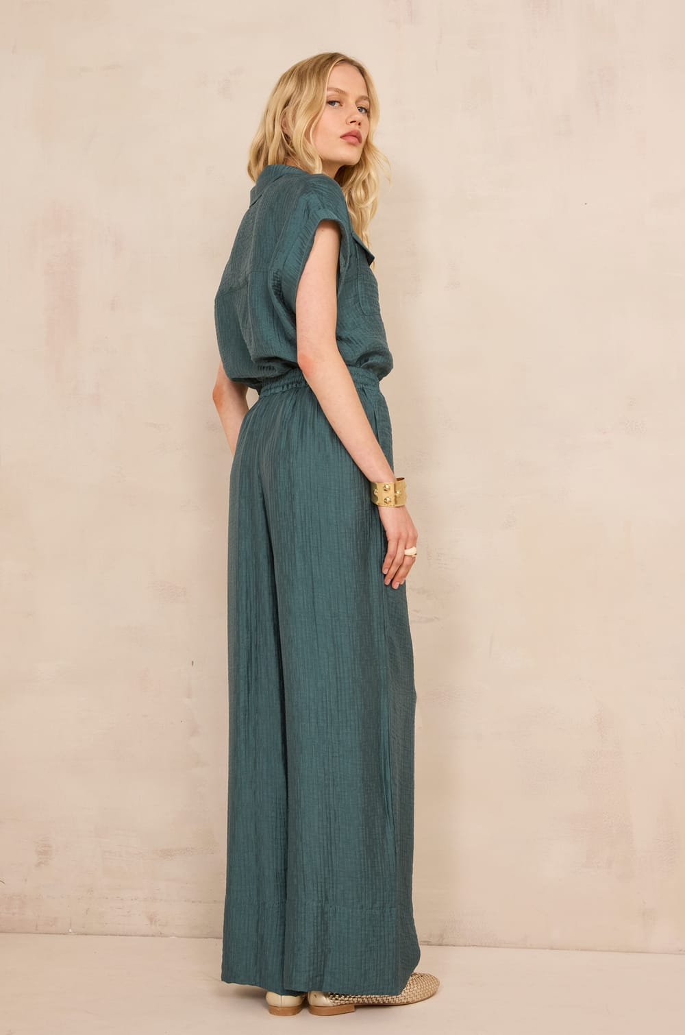 Loose and wide trousers PRINCE;${refinementColor}