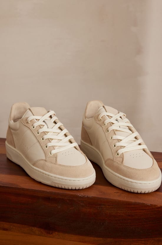 Basket VELORA en cuir;${refinementColor}